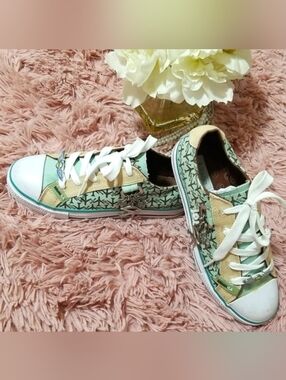 Kitson LA Prima Donna Flier Jet Set Airplane Print & Charms Mint Green Sneakers